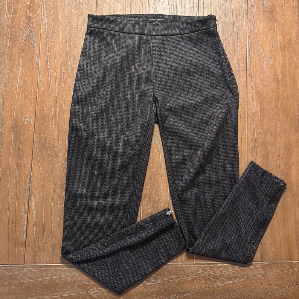 Banana Republic Dark Gray Herringbone Pants